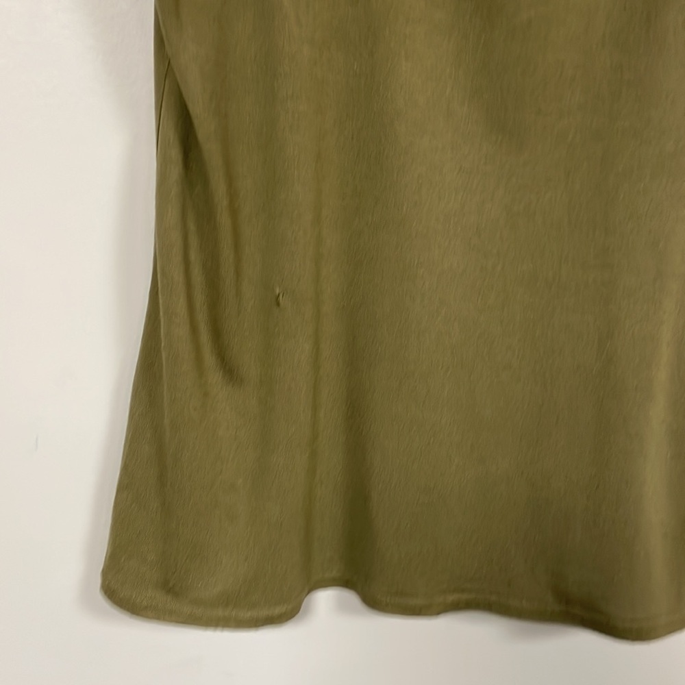 J. Crew Soft olive green cotton Vee Neck Tee - sleeveless, Small - Picture 4 of 5